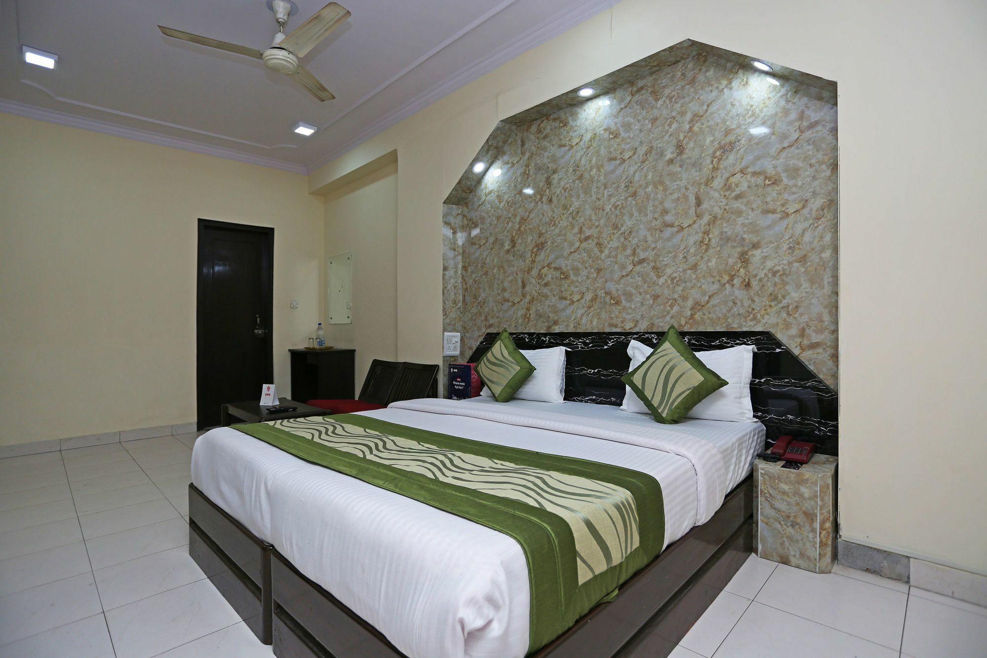 Hotel Elegant International Нью-Делі Екстер'єр фото